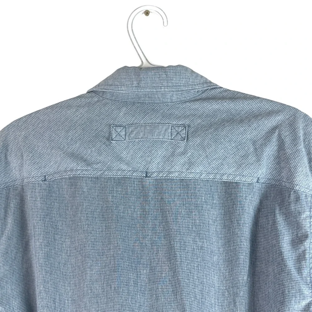 Duluth Vented Button Down Shirt‎ Mens M Blue Performance Hiking Utility - Picture 3 of 5